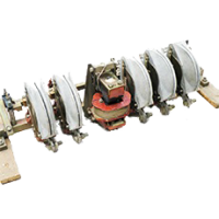 Контактор КТ 6055 380в 630А