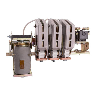 Контактор КТП 6633 220в 250А